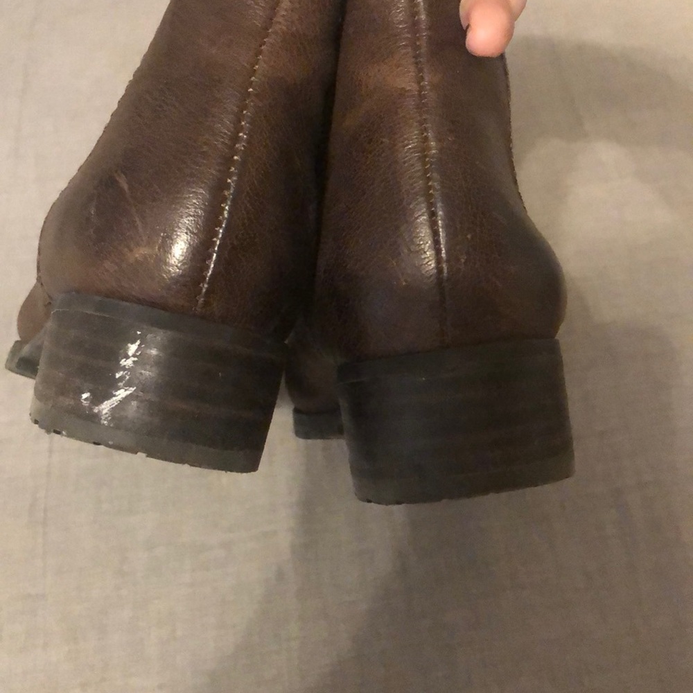 Boots - Picture 3 of 4